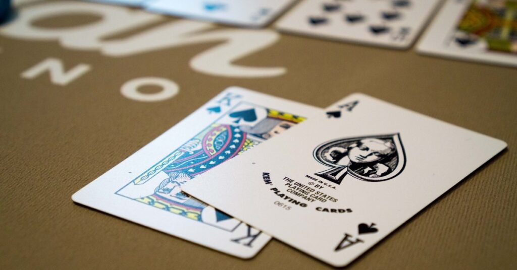 Getting amazing poker gambling experience online