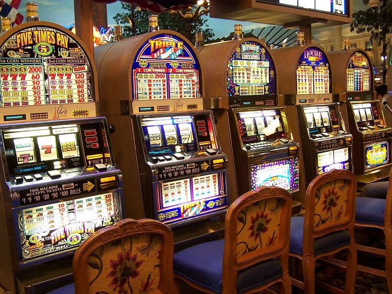 Online slots: Why do gamblers hardly win?
